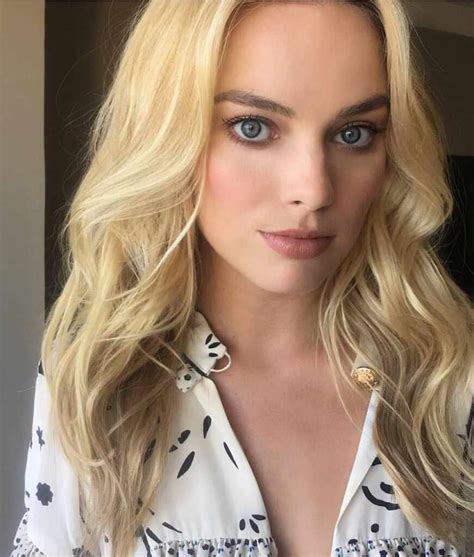 margot robbie weight and height|Margot Robbie Height Weight Body Stats Biography。